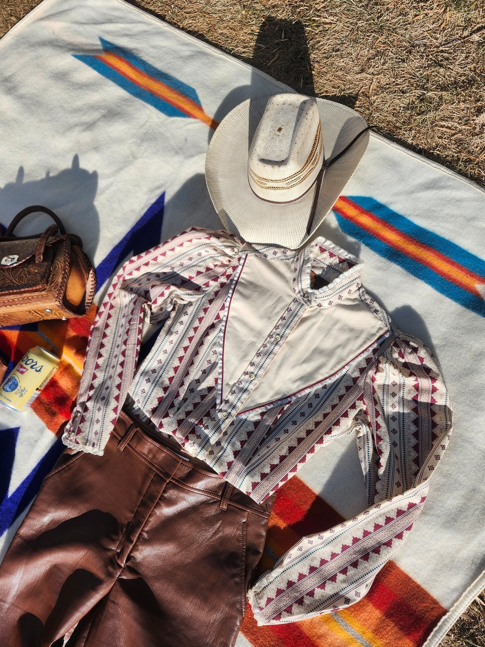 90s Ruffle Vintage Cream and Burgundy Western-Style Womens Button-Up Shirt